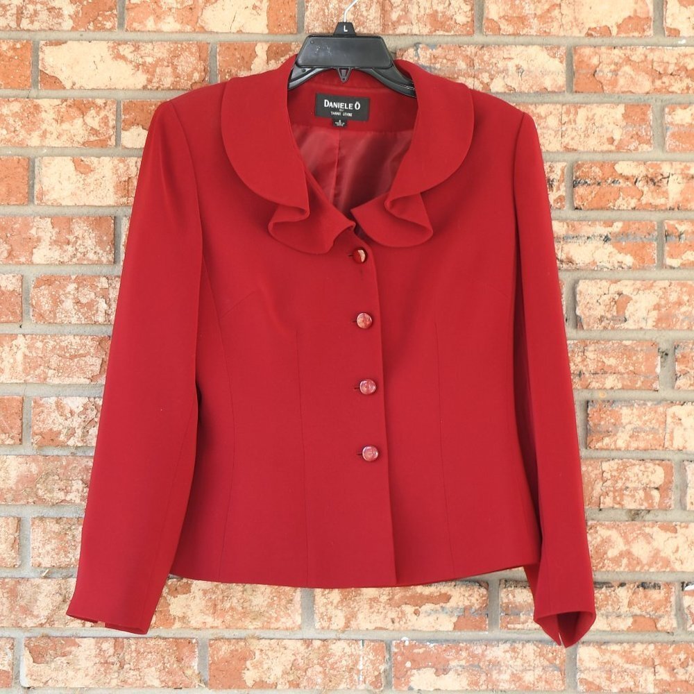 DANIELEO Tahari Blazer